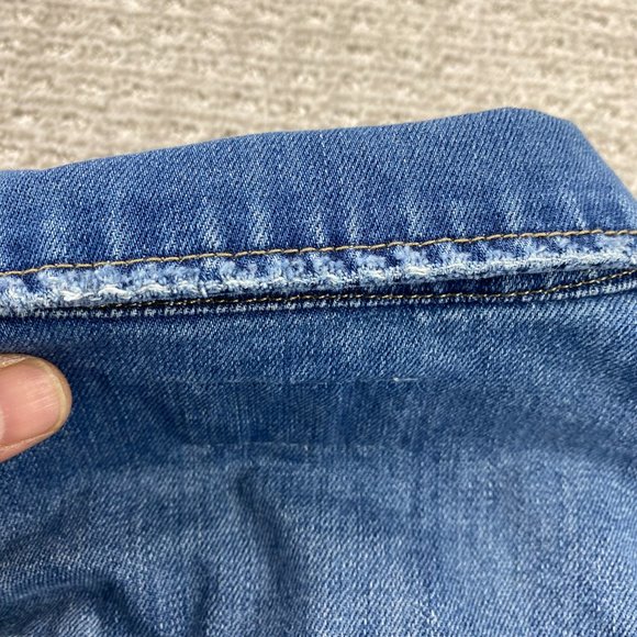 Velvet Heart Jean Jacket Women Large L Blue Denim Button Up Casual Distressed - Picture 12 of 12